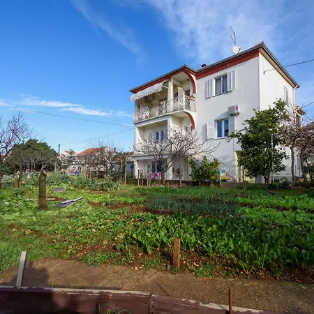 The Consists Of Two Bedrooms, A Bathroom, A Kitchen And A Living * Zadar