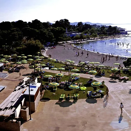 Apartamento The Consists Of Two Bedrooms, A Bathroom, A Kitchen And A Living Zadar